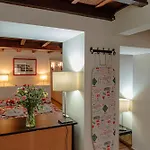 Maison Delle Fratte At Spanish Steps